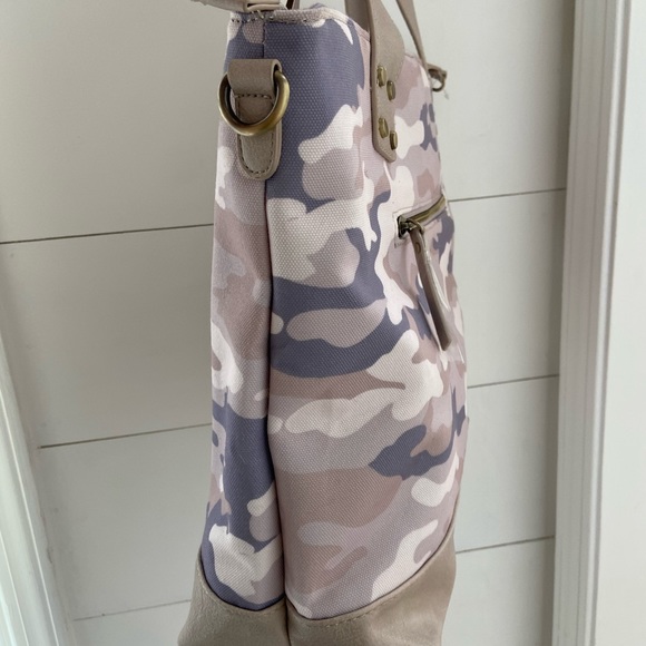 Brand new camo Anthropologie tote! - Picture 5 of 16